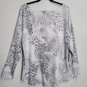 Very soft, animal print top